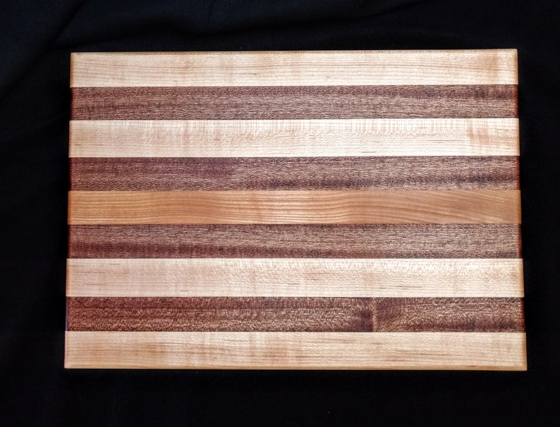 Kitchen Art Premium Gift Maple and Cherry Hardwoods Sapele CuttingServing Board Made In Hot Springs Village AR USA Unique HW010