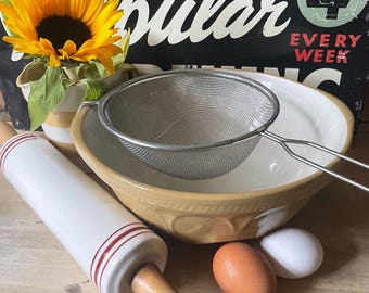 Bol à mélanger de cuisine vintage T G Green « Gripstand » 10 pouces, vers les années 70.