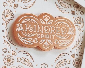 Kindred Spirit Enamel Pin: Anne of Green Gables Friendship Brooch