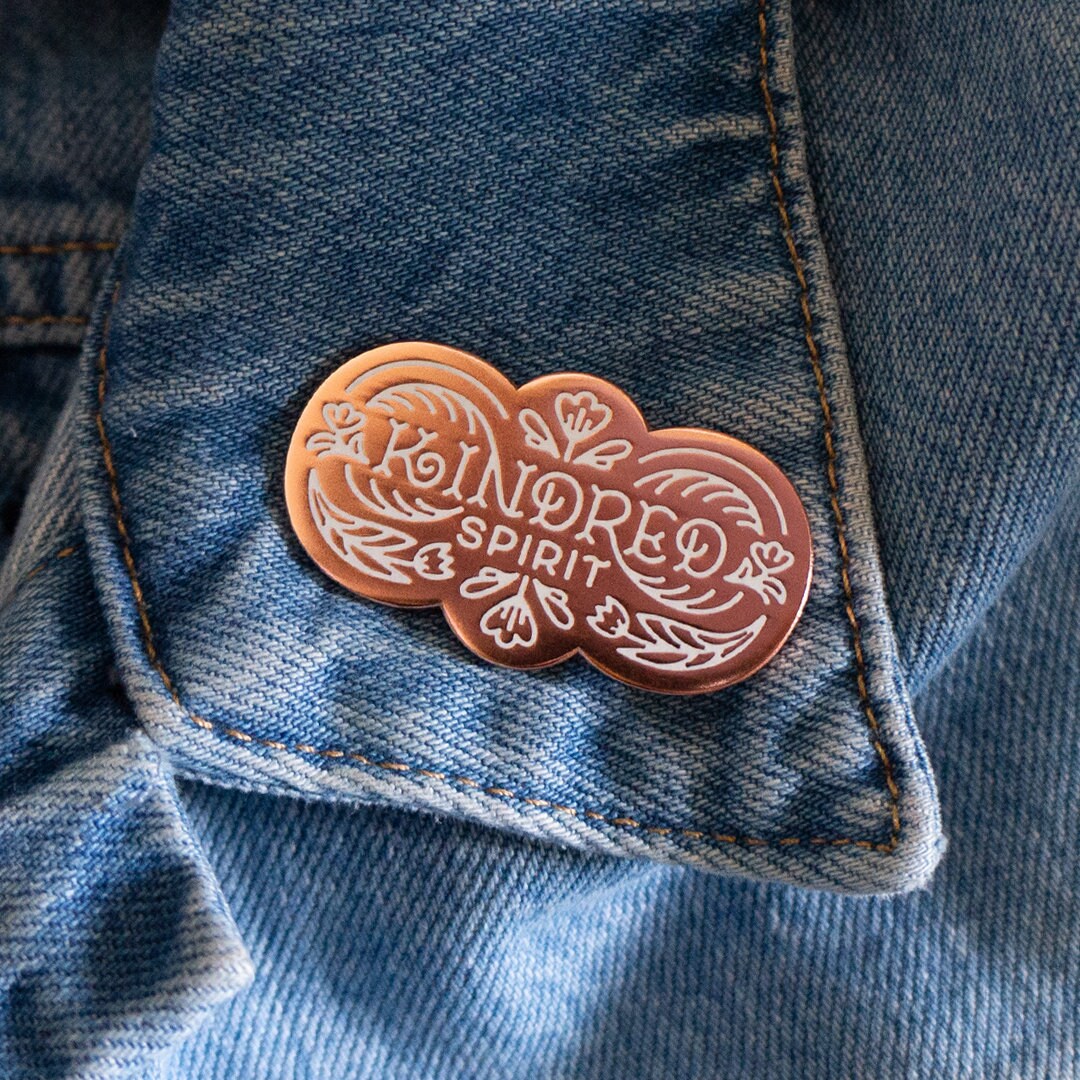 Kindred Spirit Enamel Pin Friendship Love Shirley Accessories Brooch Green Gables Jewelry Sisters Mothers Gift Bridesmaids Anne with an E