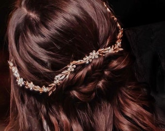 Leaf Hair vine With Delicate Rhinestone Flowers, Minimalist Hair Jewelry, wedding Headband, Bridal Hair Accessory