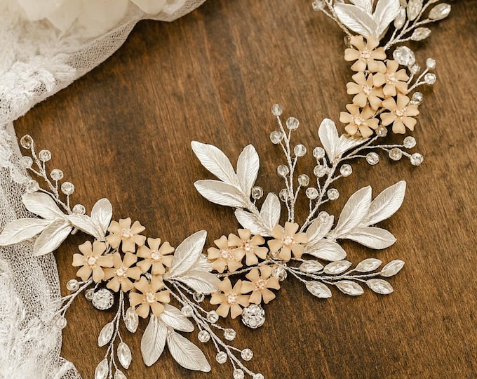 Personalized Hair Accessory With Custom Flower color, Silver Bridal Hair Piece
