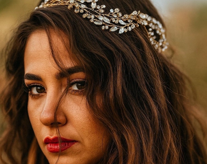 Luxe Bridal Headpiece • Sparkly Crystal Hair Accessory • Statement Wedding Hair Jewelry