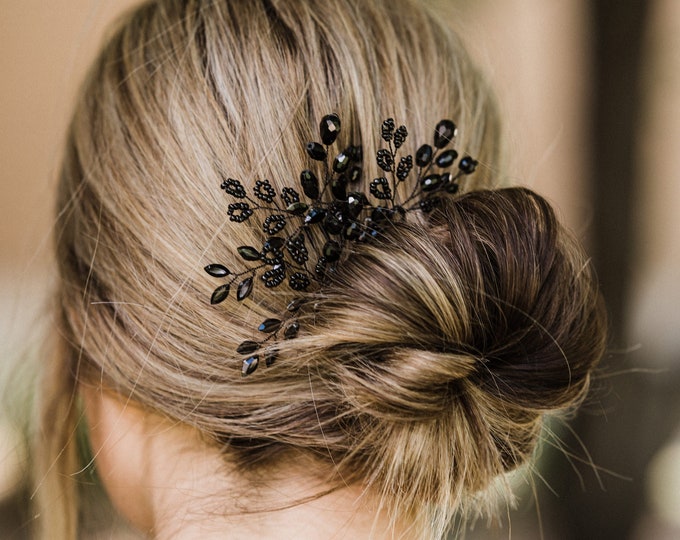 Sleek Elegance: Sparkly Black-on-Black Crystal Hair Pin with Beads