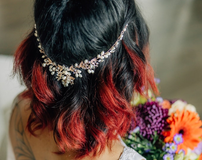 Rose Gold Leaf Hair Clip With Pearls And Rhinestones – Bridal Accessory For Your Unique Style