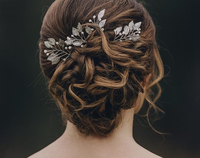 Silver Leaf Hair Pins – Nature-Inspired Bridal Hair Accessories