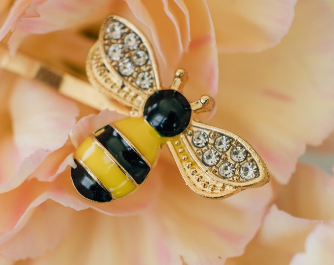 Bumble Bee And Daisy Bobby Pin Gift Set