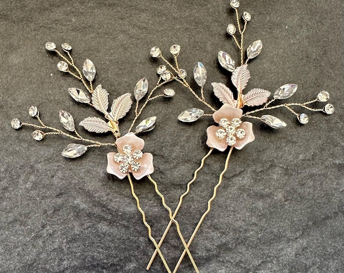 Ivory Flower Hair Pins: The Perfect Bridesmaids Gift, Personalized Flower And Leaf Colors