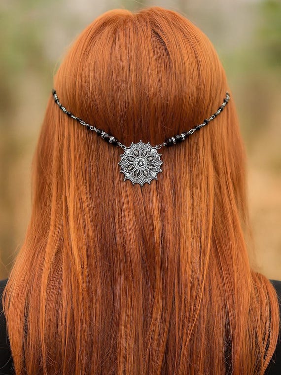 Black Beaded Festival Hair Jewelry, Clip -in Hair Chain - Etsy Black Beaded Festival Hair Jewelry, Clip -in Hair Chain - Etsy