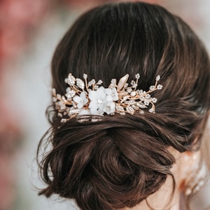 Bridal Hair Comb Hand-crafted with beautiful Off White Flowers, Rhinestone Leaves And Pearl Baby's Breath Accents image 3