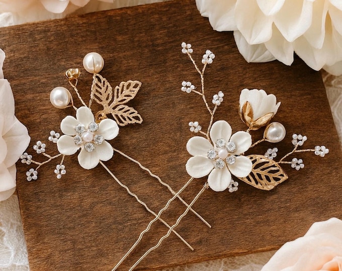 Bridesmaid Hair Pins with Flowers & Gold Leaves – Multiple Flower Colors Available