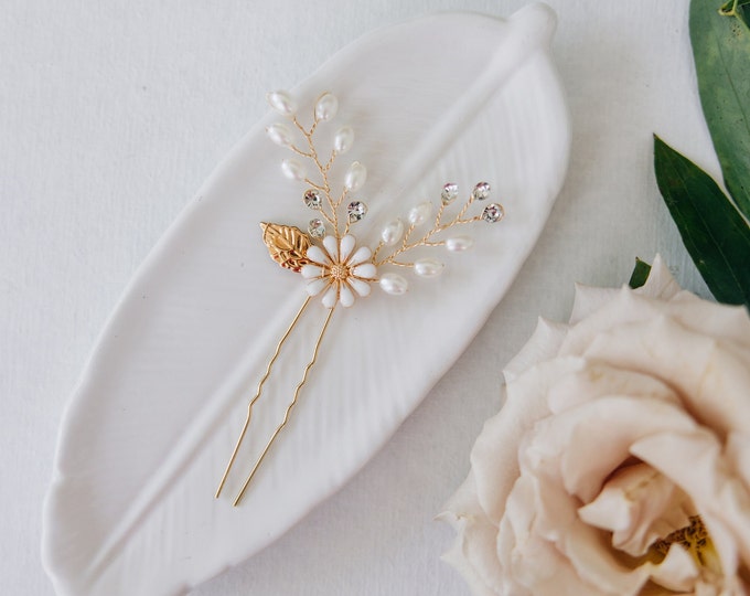 Daisy Hair Pins For Your Flower Girl, Matching Hair Vine, Sunflower Hair Accessory