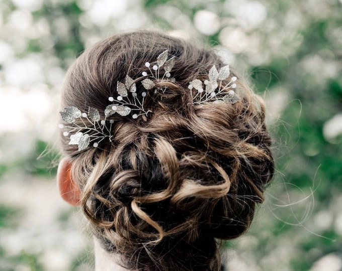Silver Or Gold Leaf Hair Pins, Bridesmaid Hair Accessories For Your Garden Wedding, Small Leaf Hair Comb