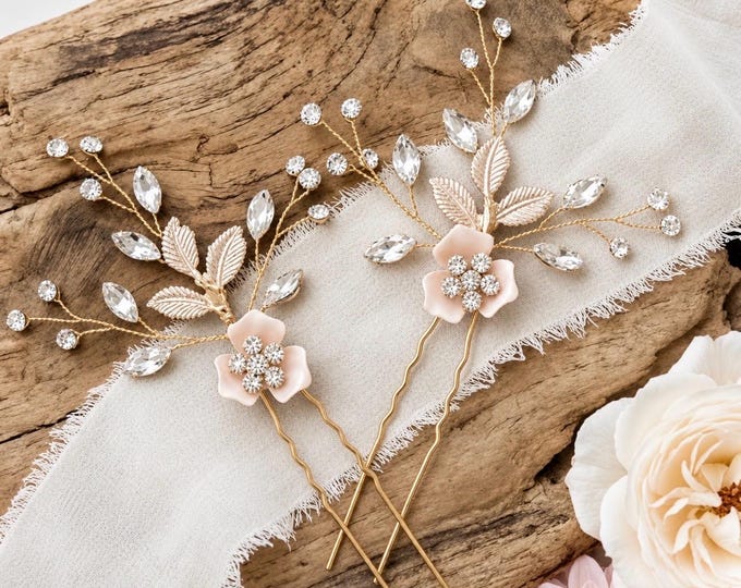 Ivory Flower Hair Pins: The Perfect Bridesmaids Gift, Personalized Flower And Leaf Colors