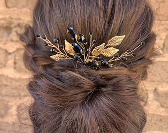 Gold Hair Comb With Black Crystals