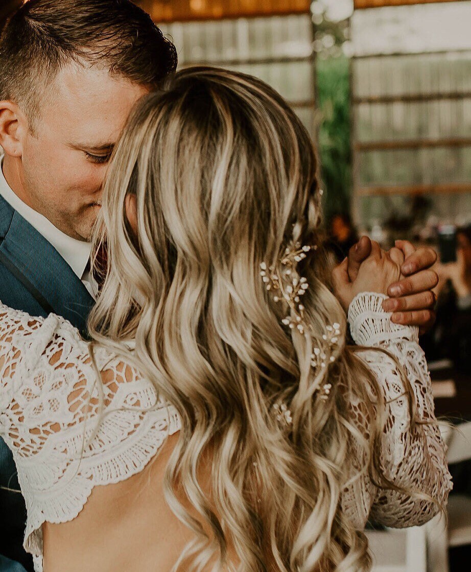 baby's breath wedding hair piece