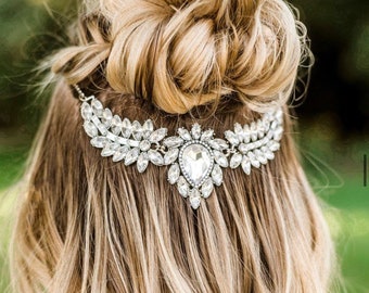 Hair Jewelry For Any Special occasion, This Hair Accessory Has A Silver Metal Base and Sparkly Crystals