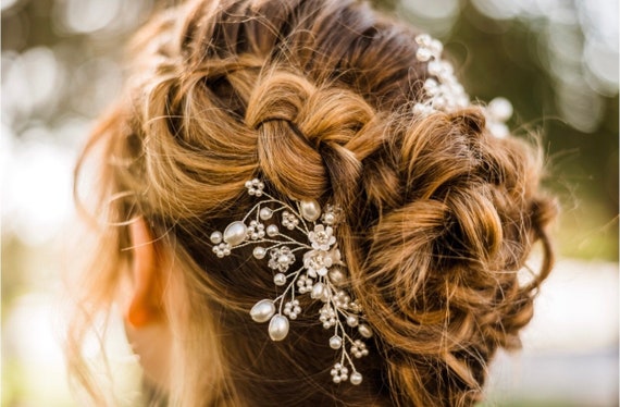 Bridal Hair Pin With Flowers and Accent Pearls, Perfect  display picture 3