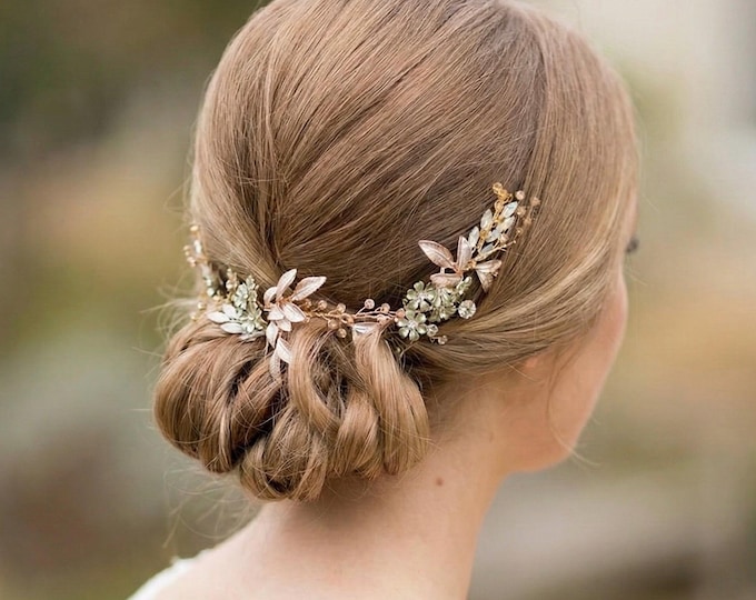 Sage Green Bridal Hair Accessory with Personalized Flower Colors to Match Dress or Bouquet,  Wedding Hairpiece