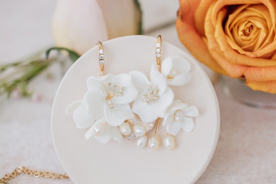 Flower Earring Set With Matching Necklace and Hair Pins - Etsy