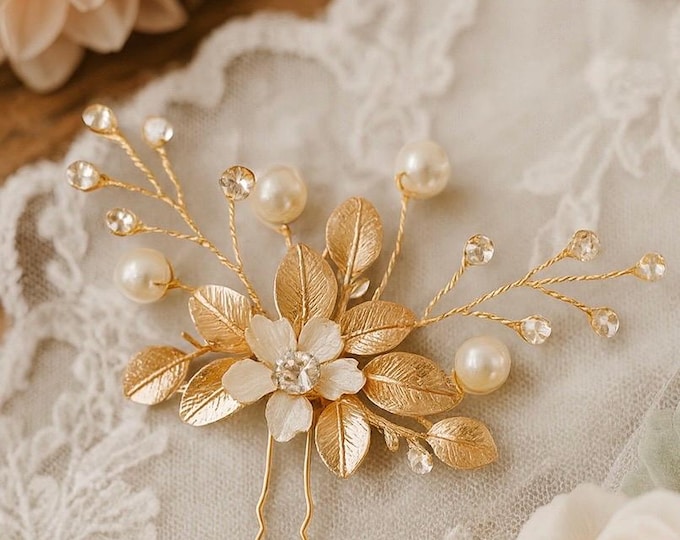 Gold Flower Hair Pin With A Delicate White Gold Center Flower And Crystal Accents, Wedding Hair Accessory