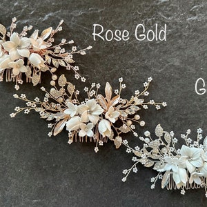 Bridal Hair Comb Hand-crafted with beautiful Off White Flowers, Rhinestone Leaves And Pearl Baby's Breath Accents 画像 7