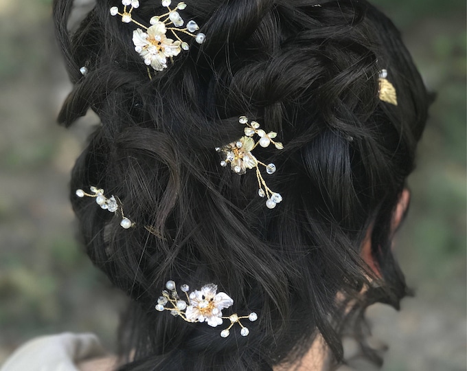 Silver Hair Pin, Pearl Hair Pin, Gold flower Hair Accessory, Bridal Hair Accessory, Wedding Hair Clip