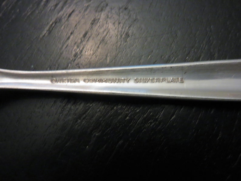Oneida Gentle Rose Salad Fork Set of Five AKA Enhancement Community Silverplate 6.375