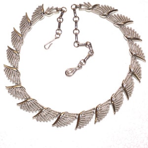 Coro Silver-Tone Waves Necklace Vintage