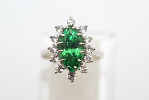 Natural Emerald, Marquise Cut, set in 14 Kt White… - image 9