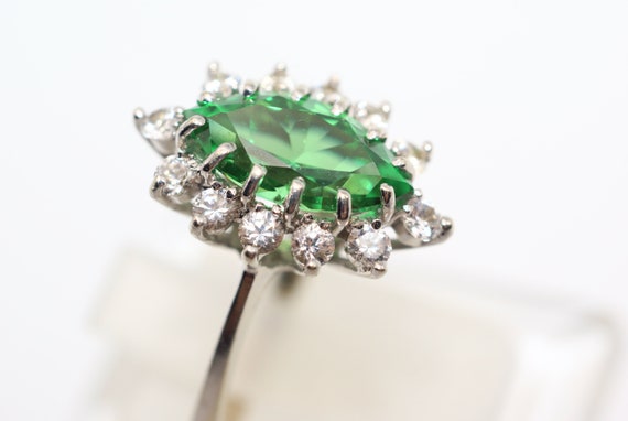 Natural Emerald, Marquise Cut, set in 14 Kt White… - image 5