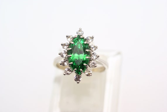 Natural Emerald, Marquise Cut, set in 14 Kt White… - image 2