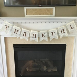THANKFUL homemade book page banner fall thanksgiving decor decoration sign garland bunting afbeelding 5