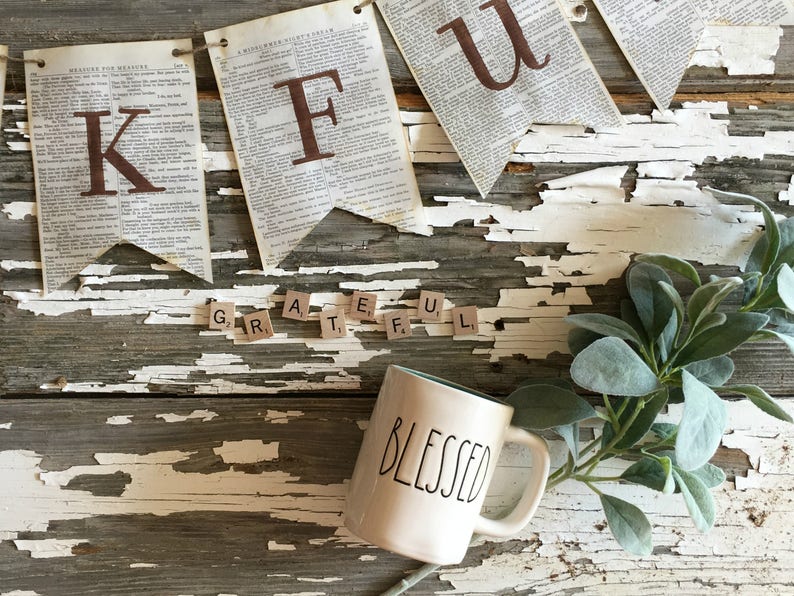 THANKFUL homemade book page banner fall thanksgiving decor decoration sign garland bunting afbeelding 3