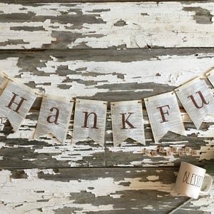 THANKFUL homemade book page banner fall thanksgiving decor decoration sign garland bunting afbeelding 1