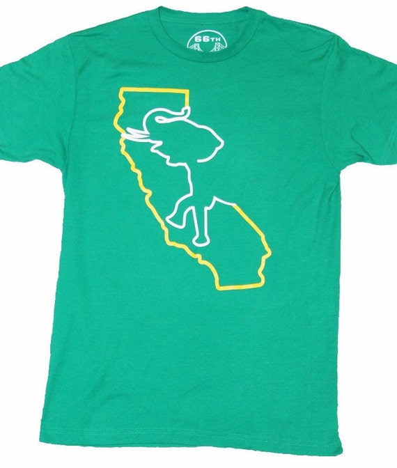 Oakland California Elephant Tshirt Kelly Green 