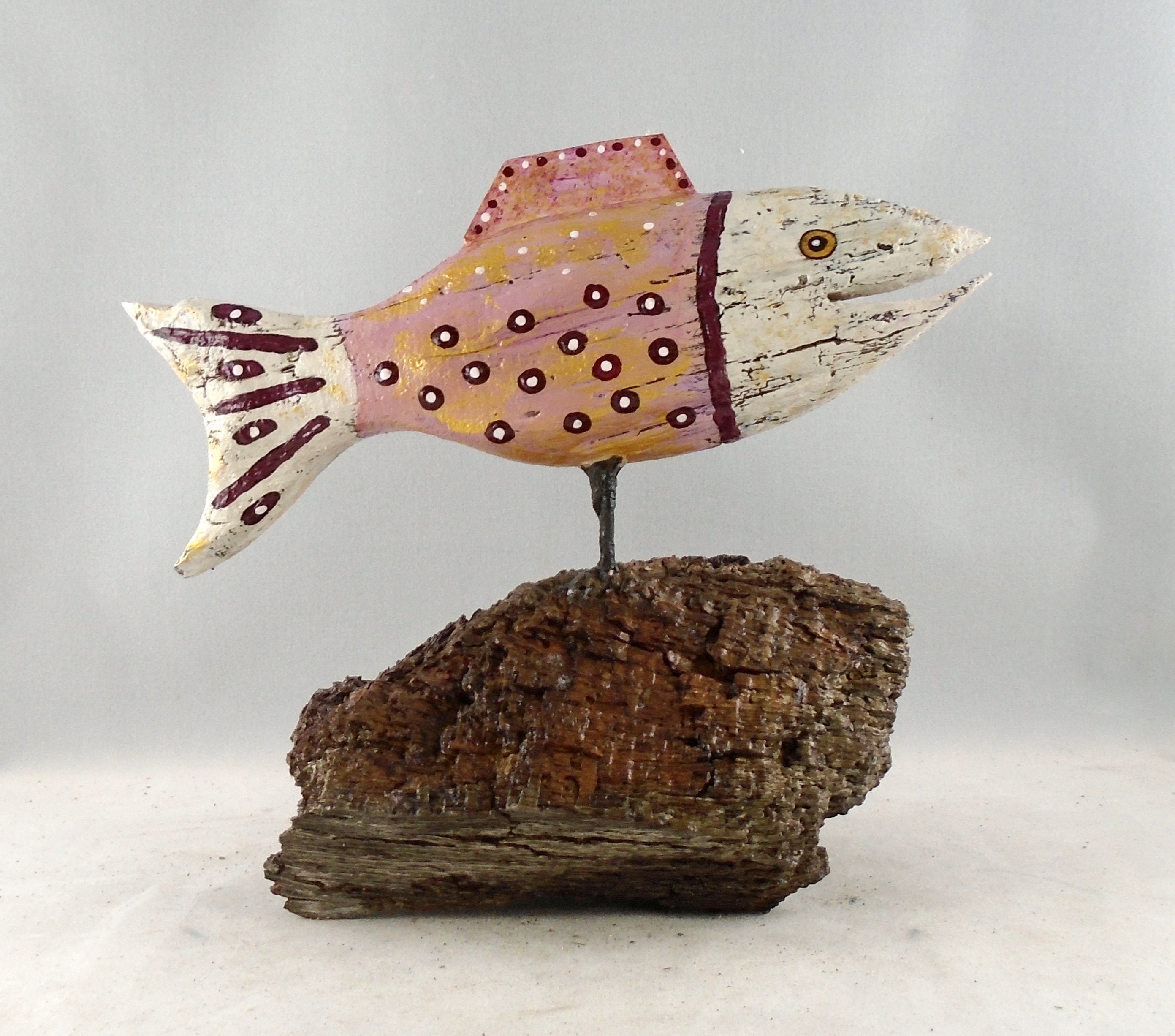 Small Driftwood fish on driftwood base