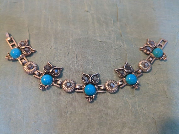 Vintage owl link bracelet/faux glass turquoise/sm… - image 1
