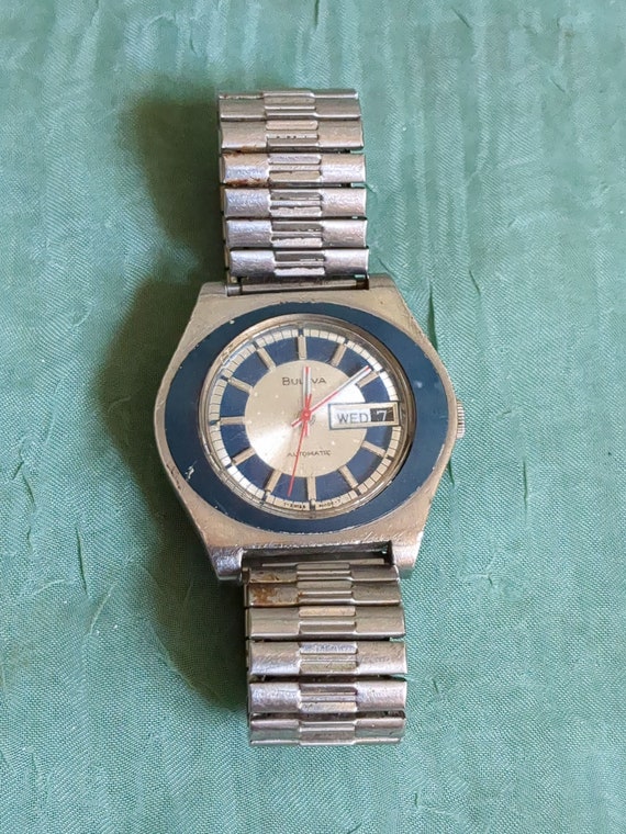 Rare vintage Mens Bulova wrist watch/Very nice co… - image 1