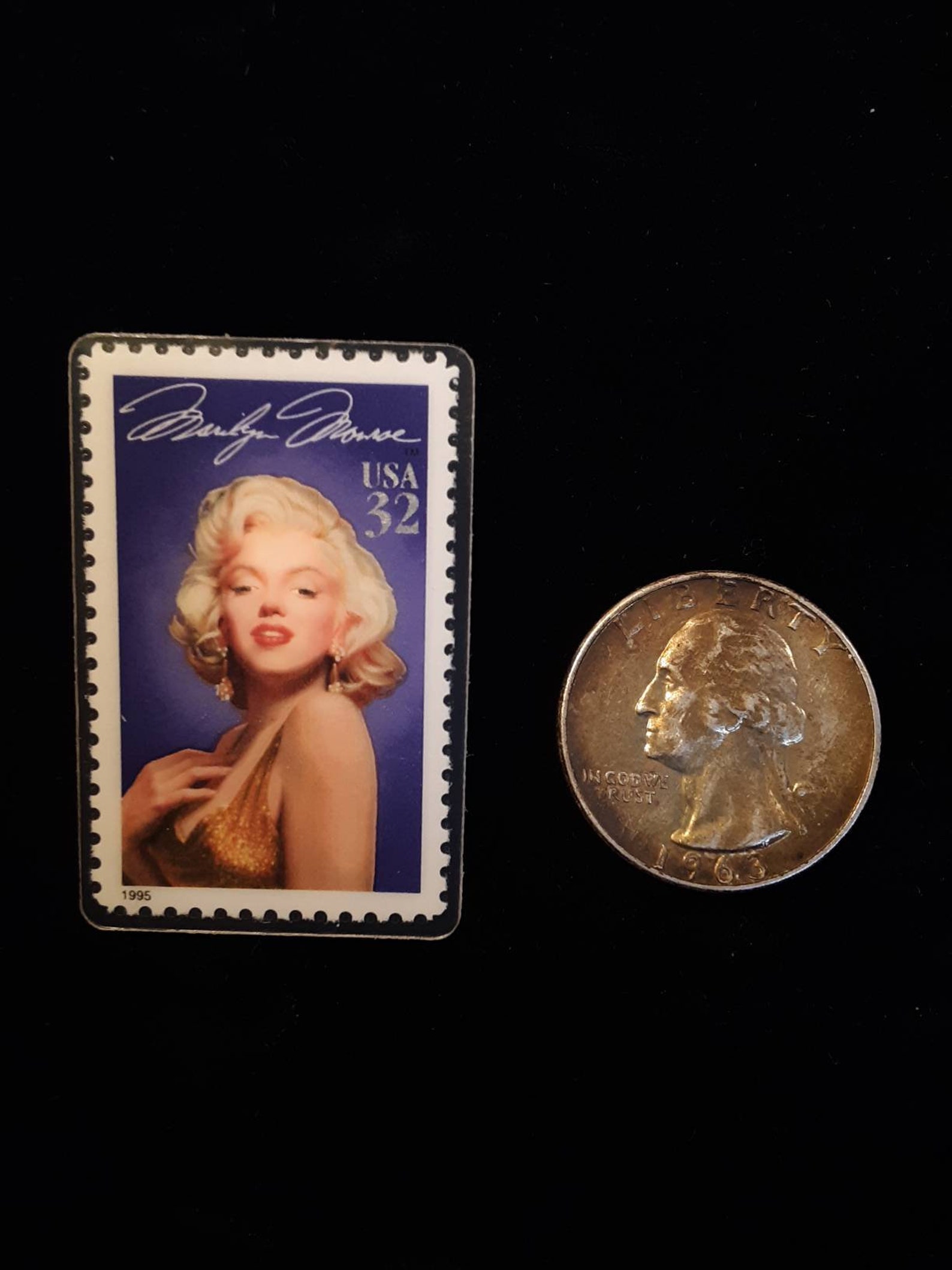 1995 32c Marilyn Monroe USA Postage stamp/laminated Lapel Etsy