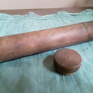 Antique, Primitive Treenware/Wooden cylinder with screw top/Chippy Paint/Nice Condition/Collection and display piece/10 1/4&quot; long.