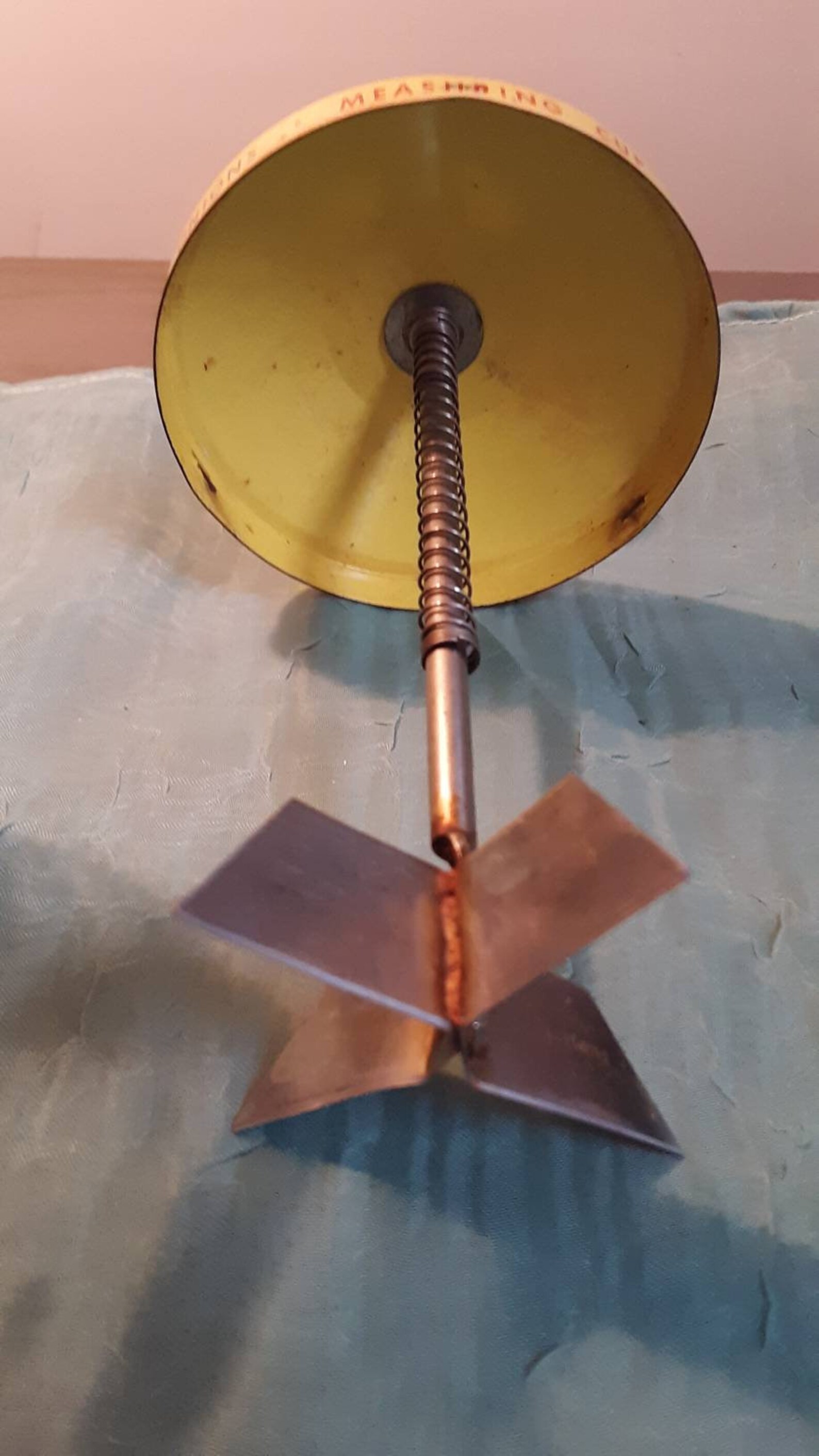 Vintage Hand Chopper/nut Chopper With Colorful Decorative Metal Lid and