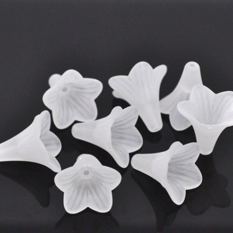 50 Pcs Mixed Bell Trumpet Flower Frosted Acrylic Beads Cap 14x10mm