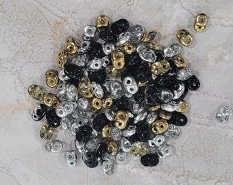 SuperDuo, Silver and Gold Mix, 2 hole Beads, (duo5mix156), 2.5mmx5mm, 9 grams