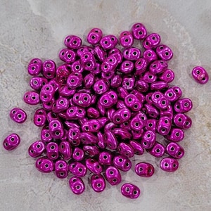 SuperDuo Metalust Hot Pink, 2 hole Beads, (duo523980-24207), 2.5mmx5mm, 9 grams