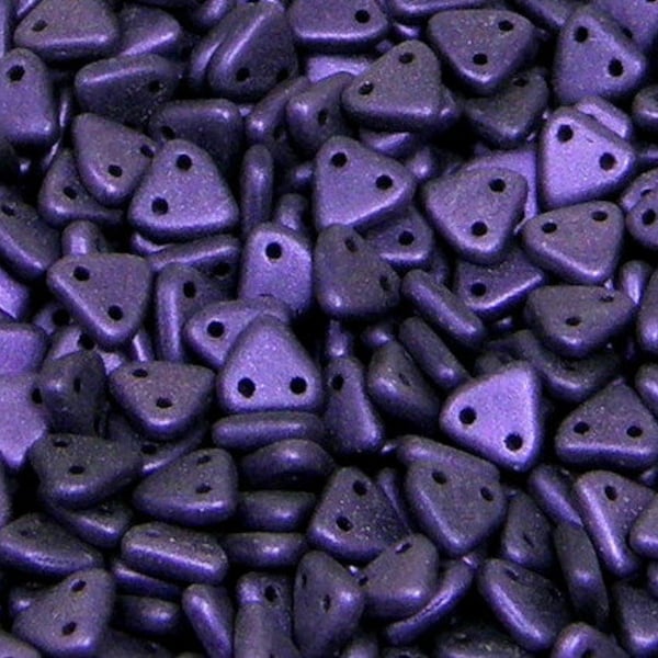 CzechMate Triangle, Metallic Suede Purple, 2 Hole Bead, (79021),  50 count