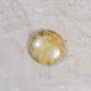Cabochon par Puca® - Paris Bead, Opaque Ivory Spotted, 25mm diameter, Puca Cabochon, 02010-65321