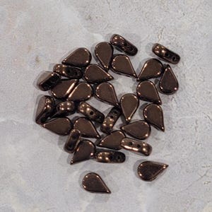 Amos par Puca Bead, Dark Bronze, 2-Hole, 30 count, 5 x 8 mm