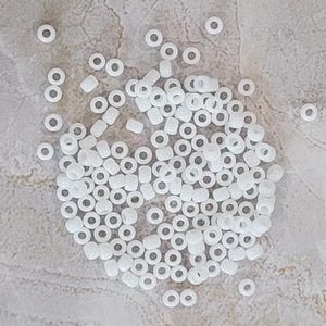 Toho 8/o Round Opaque White Seed Beads, (tr-8-41), choice of 10 grams or 23 grams