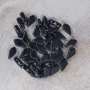 Kite Beads, Gunmetal (Hematite), 40 count, 9 x 5 mm 2-Hole Czech Bead, (23980-14400)